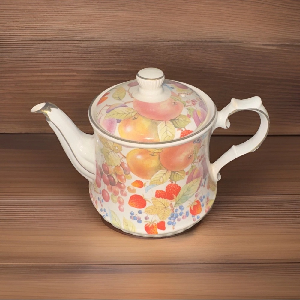 The Windsor Fruit Chintz Teapot Vintage RARE Made In England